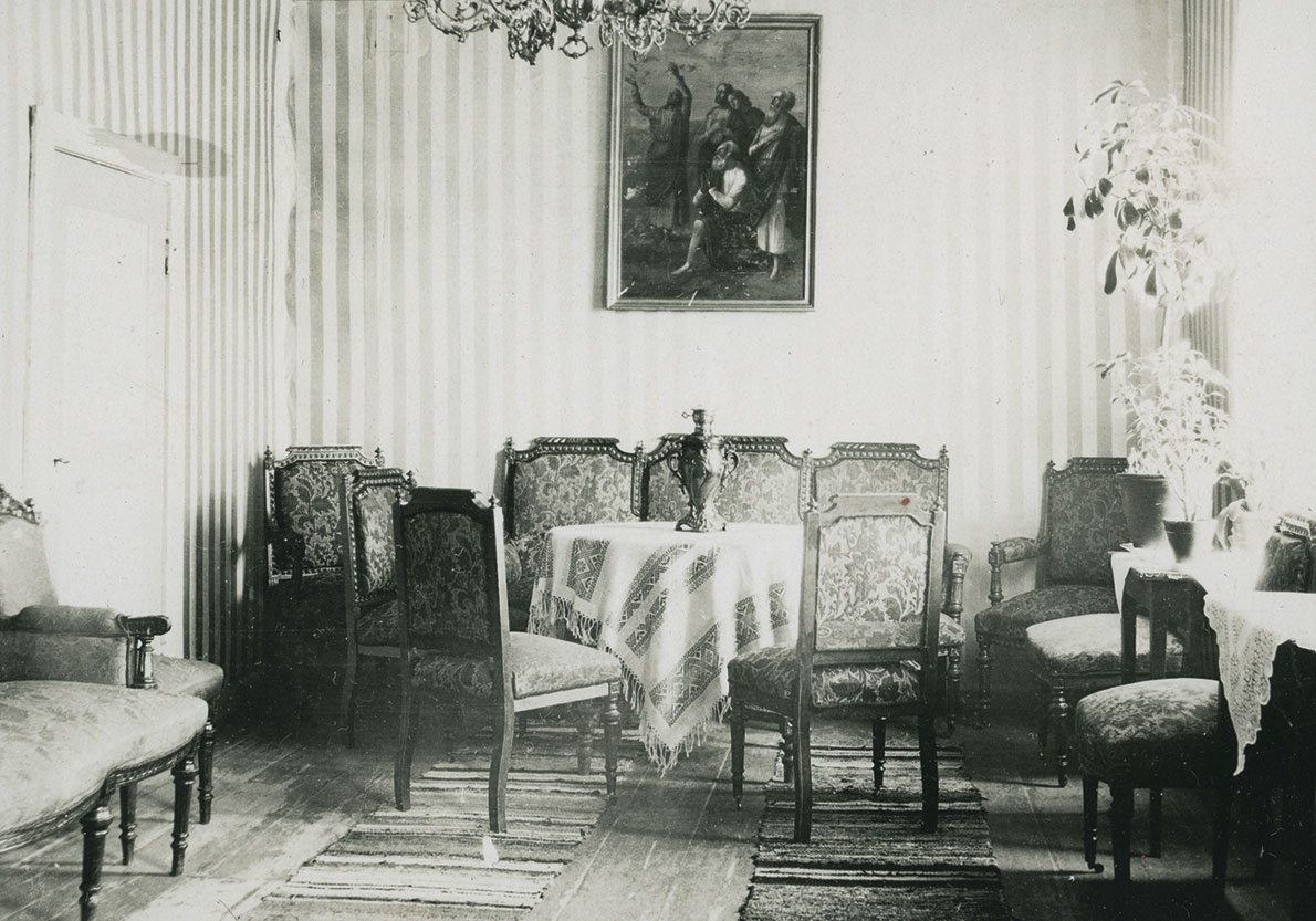 Finns sisältä 1914.