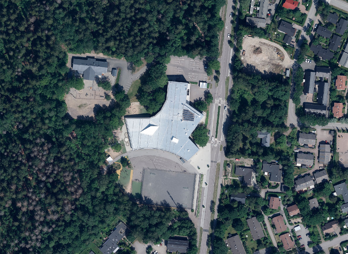 Auroran koulu ilmakuvassa 2021