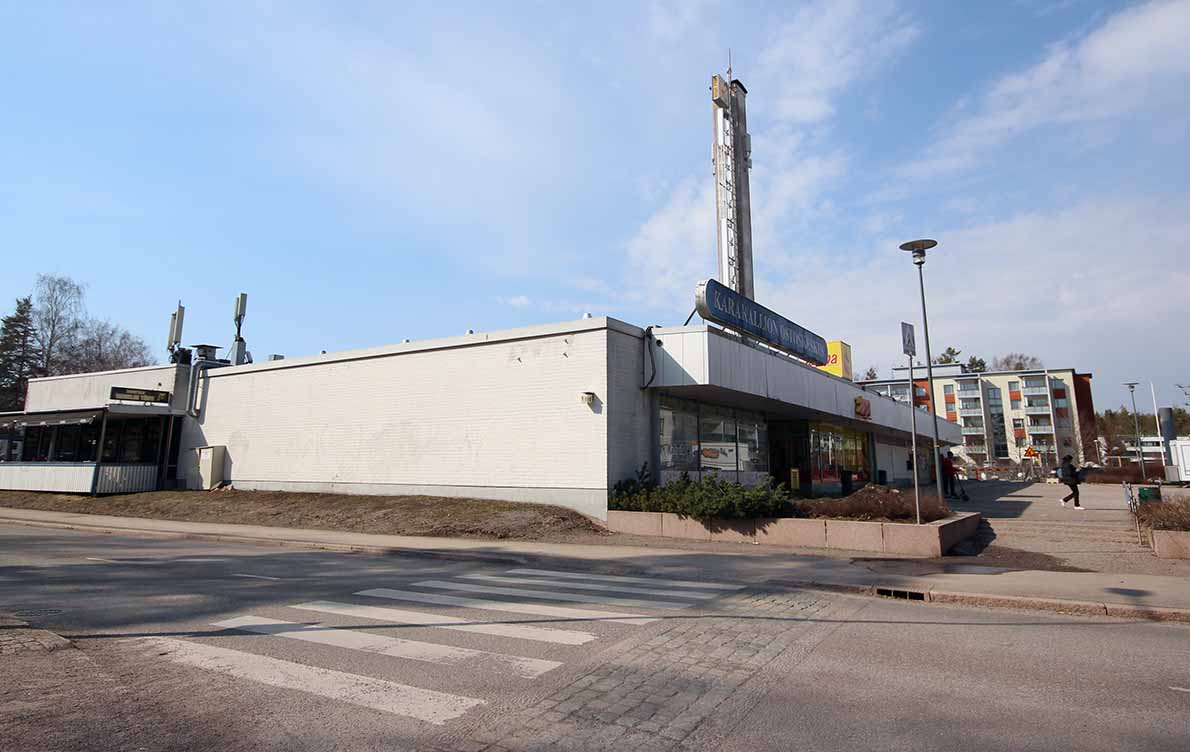 Karakallion vanha ostoskeskus, Espoo.