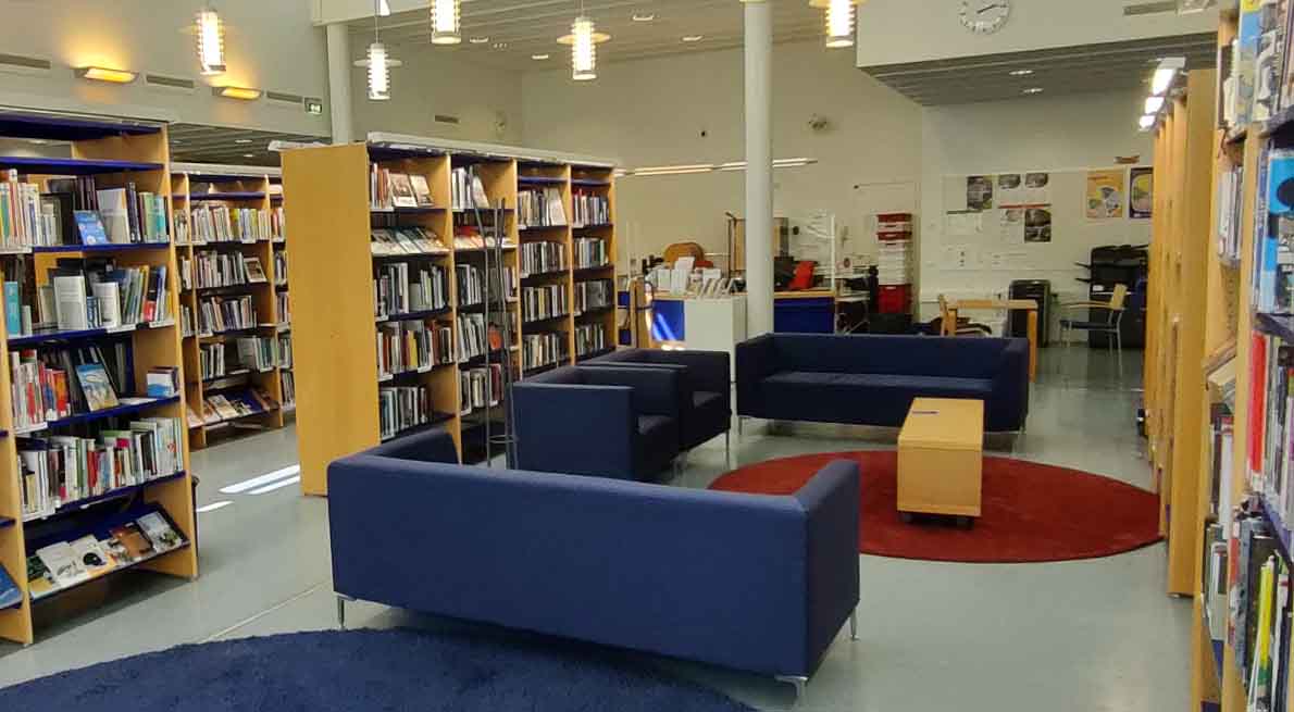 Nöykkiön kirjasto, Espoo.