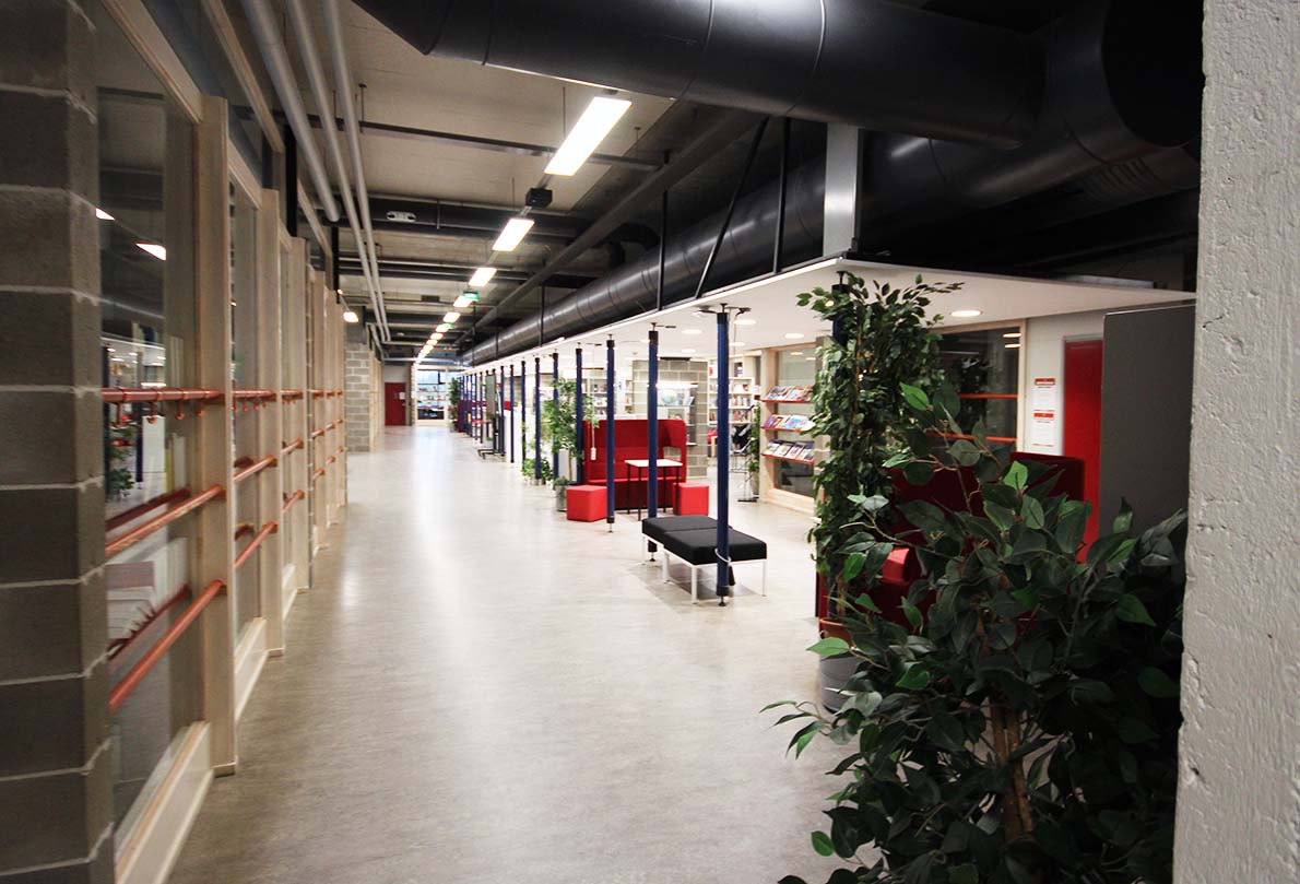 Etelä-Tapiolan lukio, Espoo.