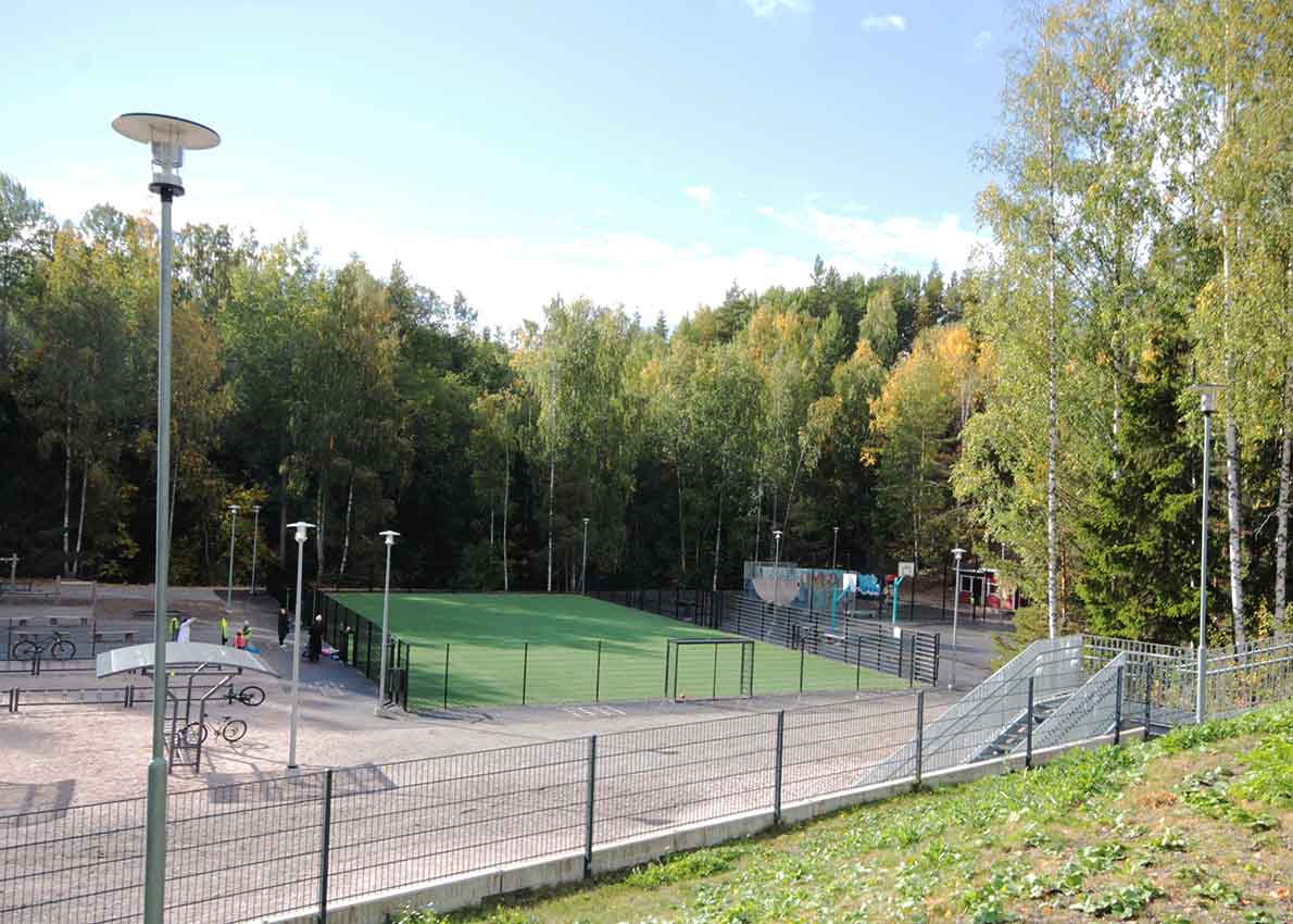 Karhusuon koulu, Espoo.