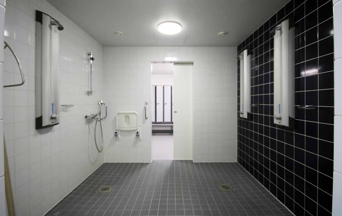 Kuninkaantien lukio, Espoo.