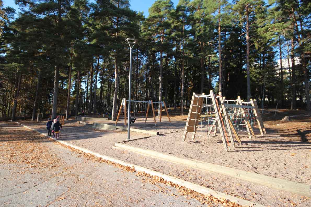Meritorin koulu, Kivenlahti.