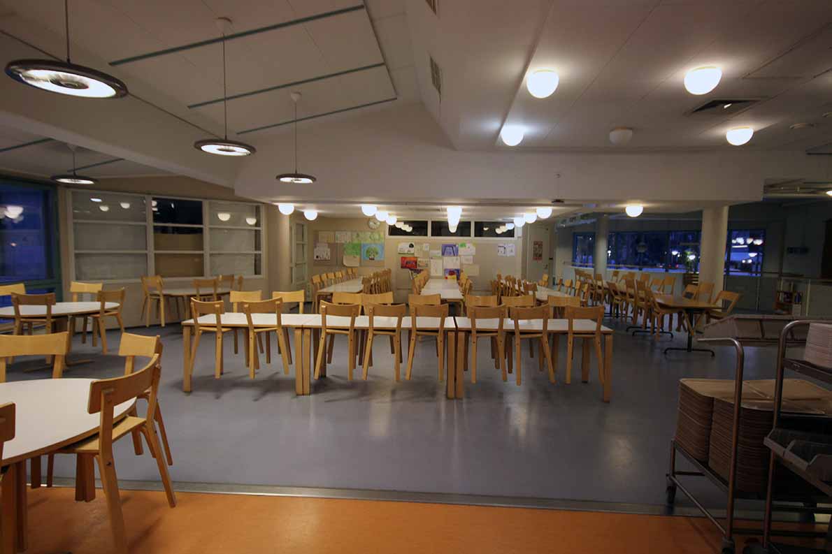 Postipuun koulu, Espoo.