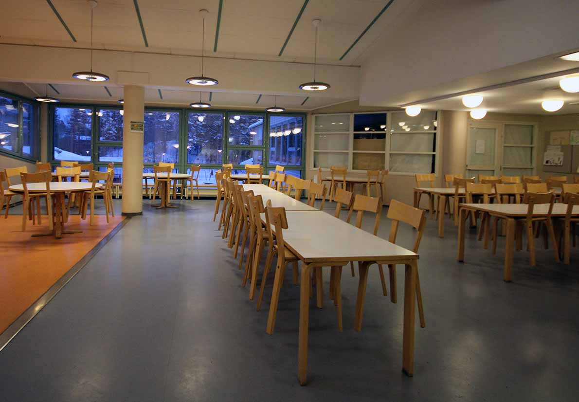 Postipuun koulu, Espoo.