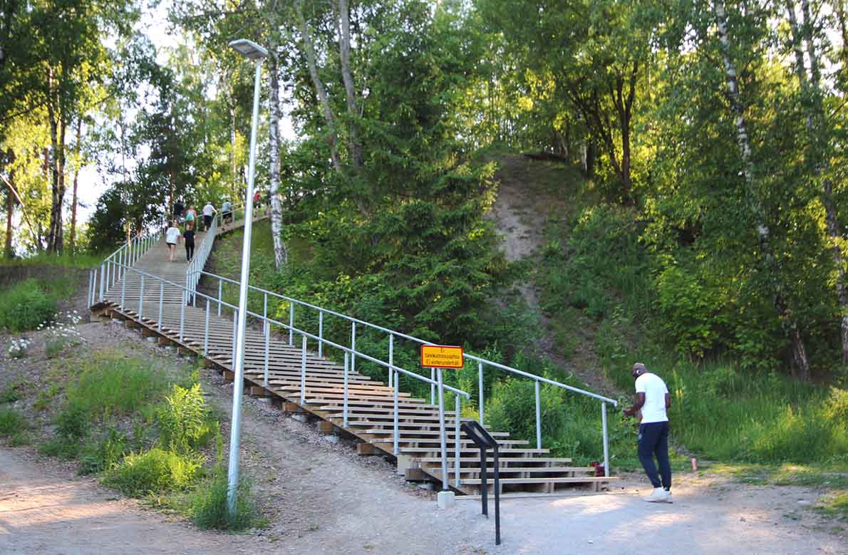 Lauttasaaren kuntoportaat, Hesinki.