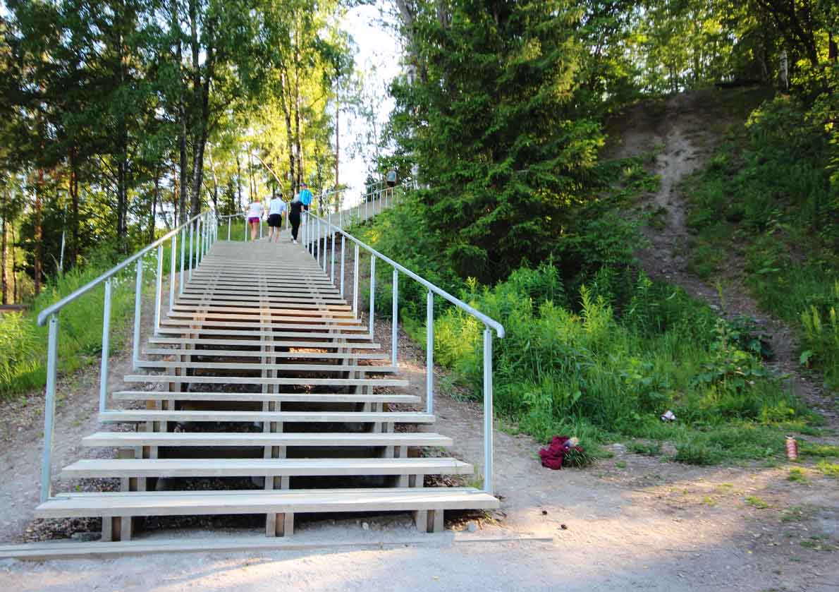 Lauttasaaren kuntoportaat, Hesinki.