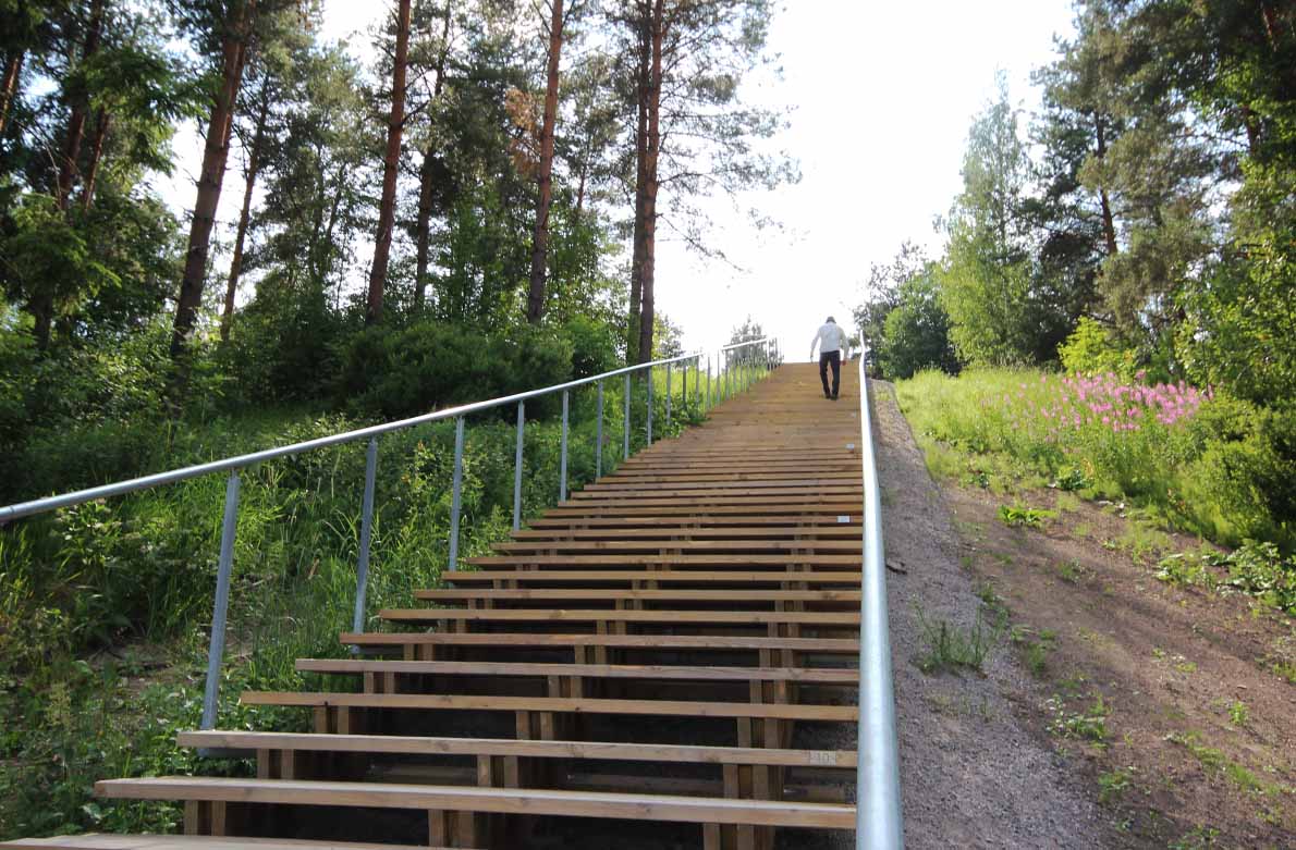 Vaskipellonpuiston kuntoportaat, Helsinki.