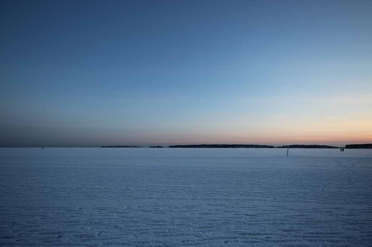 Meren jäällä Haukilahden edustalla.