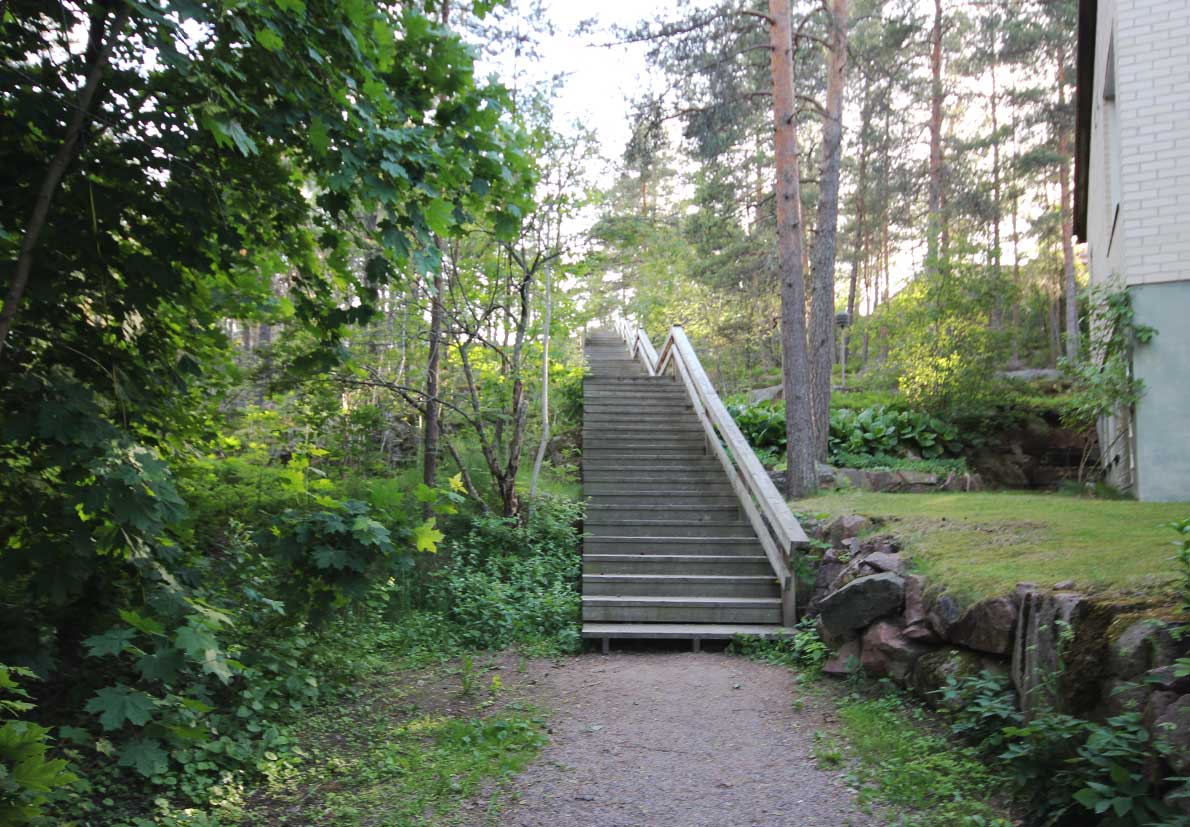 Nöykkiön epäviralliset kuntoportaat, Espoo