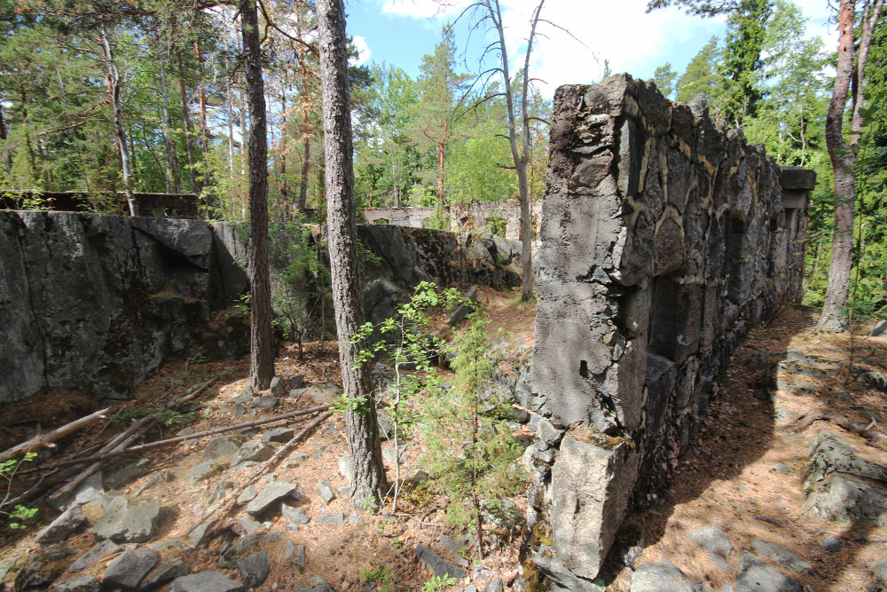 Stockmannin rauniot, Kauniainen
