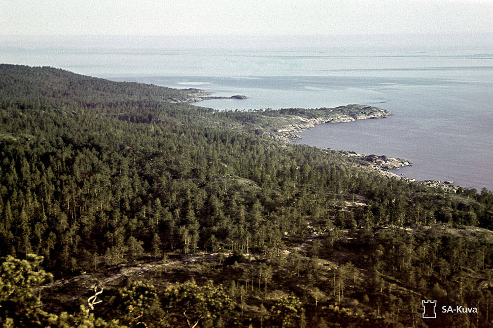 Näkymiä Suursaaren Haukkavuorelta