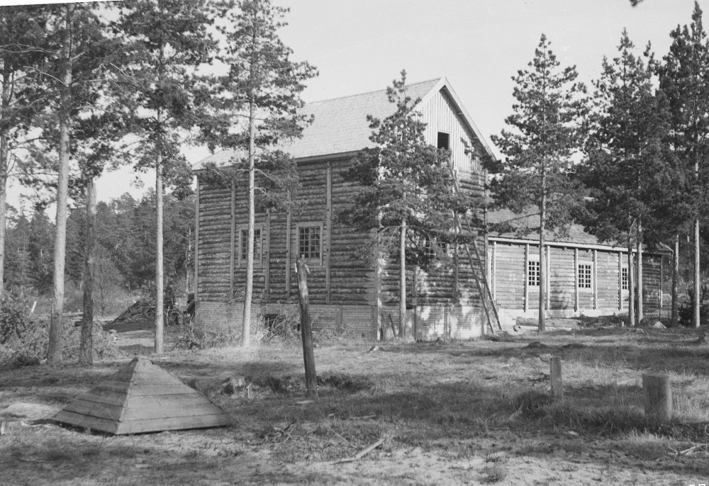 Suursaaren urheilu- ja valistustalo