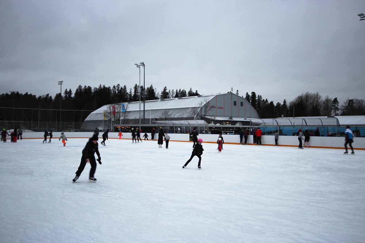 Laaksolahden tekojää.