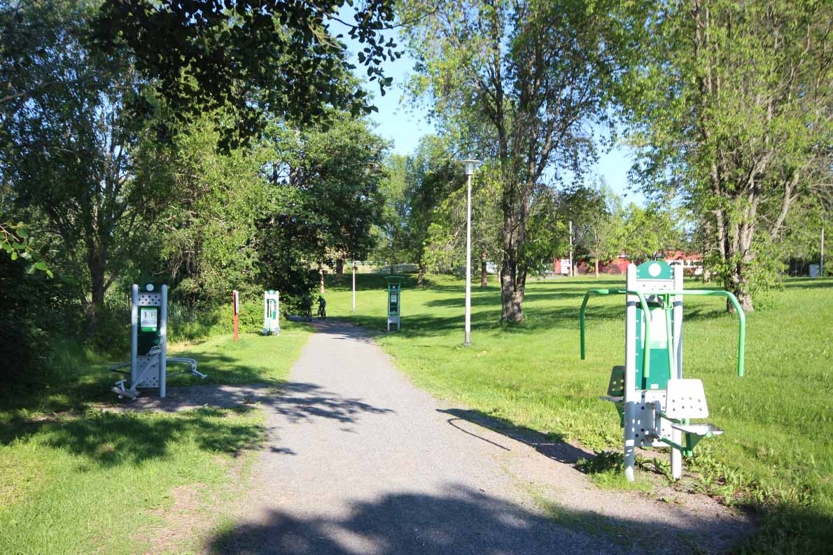 Linikkalanlammin eteläinen uimaranta, Forssa.