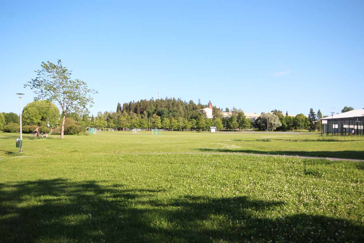 Linikkalanlammin eteläinen uimaranta, Forssa.
