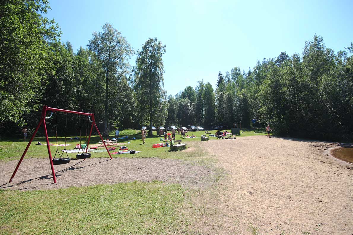 Saarlammen uimaranta, Karkkila.
