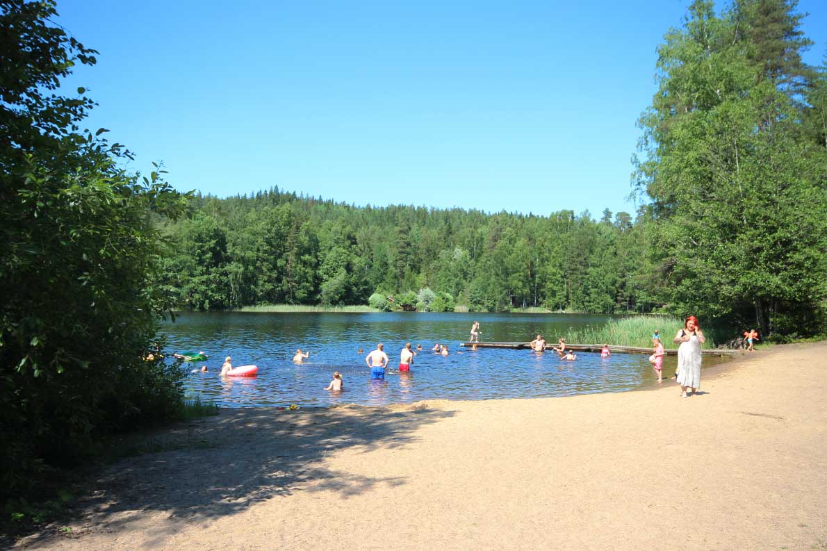 Saarlammen uimaranta, Karkkila.