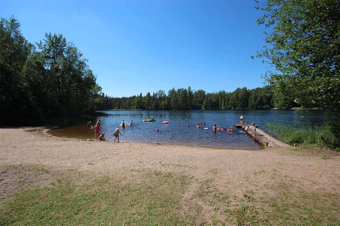 Saarlammen uimaranta, Karkkila.