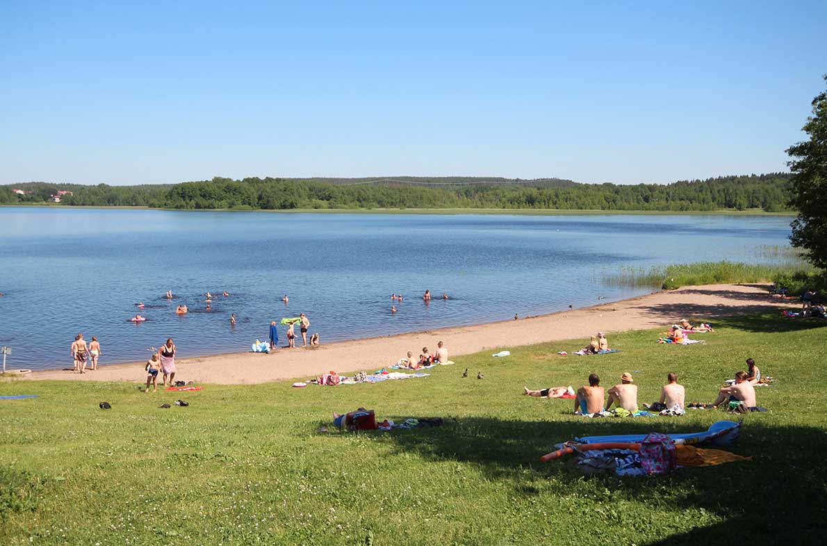 Pyhäjärvi Vattola beach, Karkkila