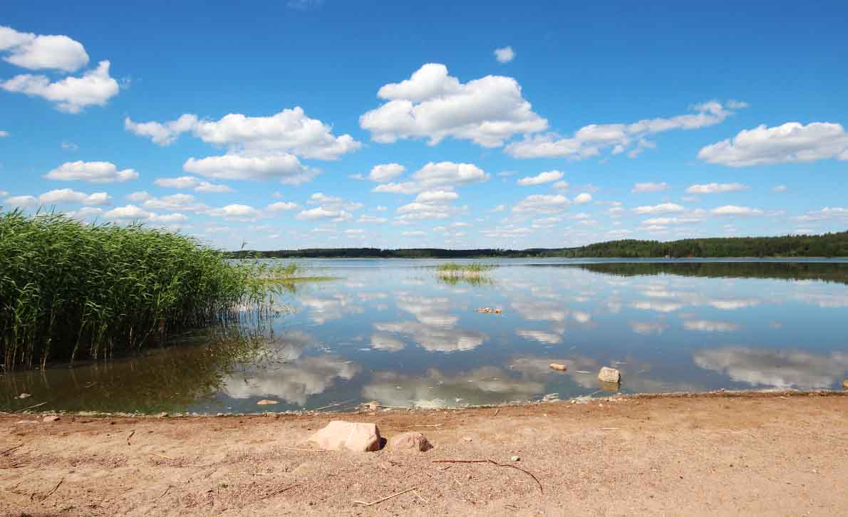 Lapinjärven kirkonkylän uimaranta