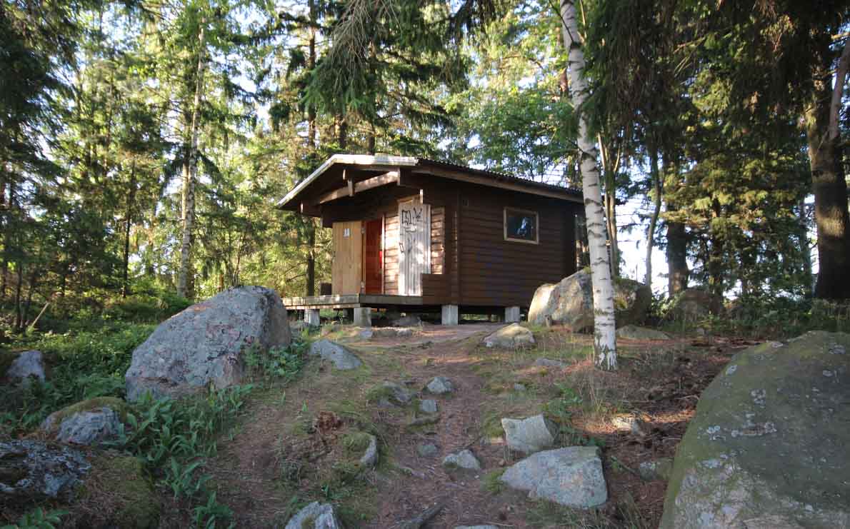 Bäston eli Pernajan kirkon uimaranta, Loviisa.