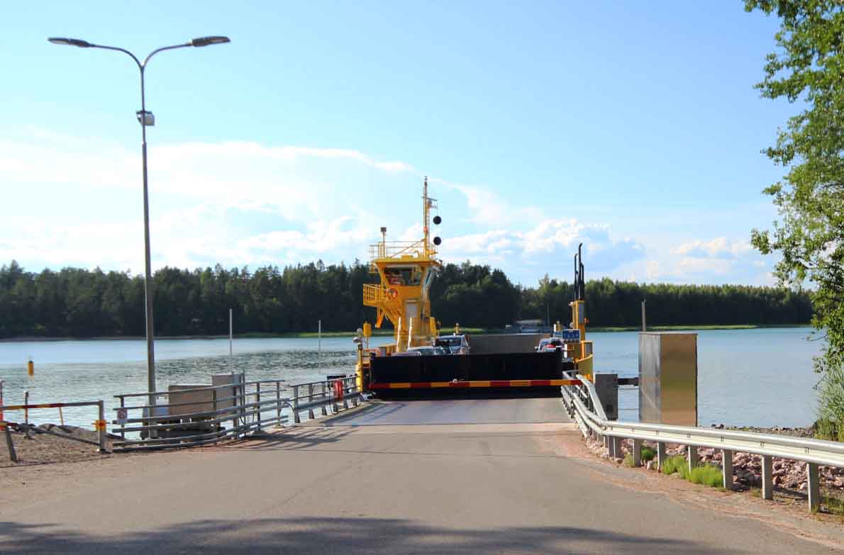 Bajonin uimaranta, Raasepori.