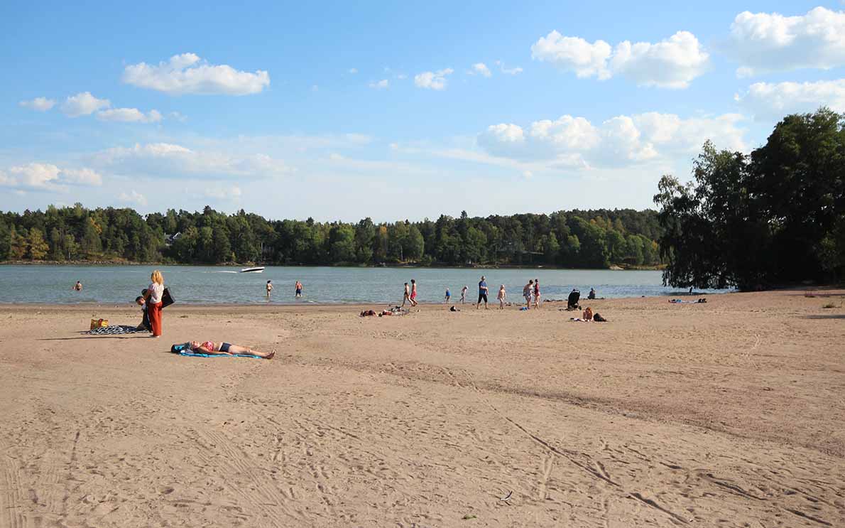 Kansanpuiston uimaranta, Turku.