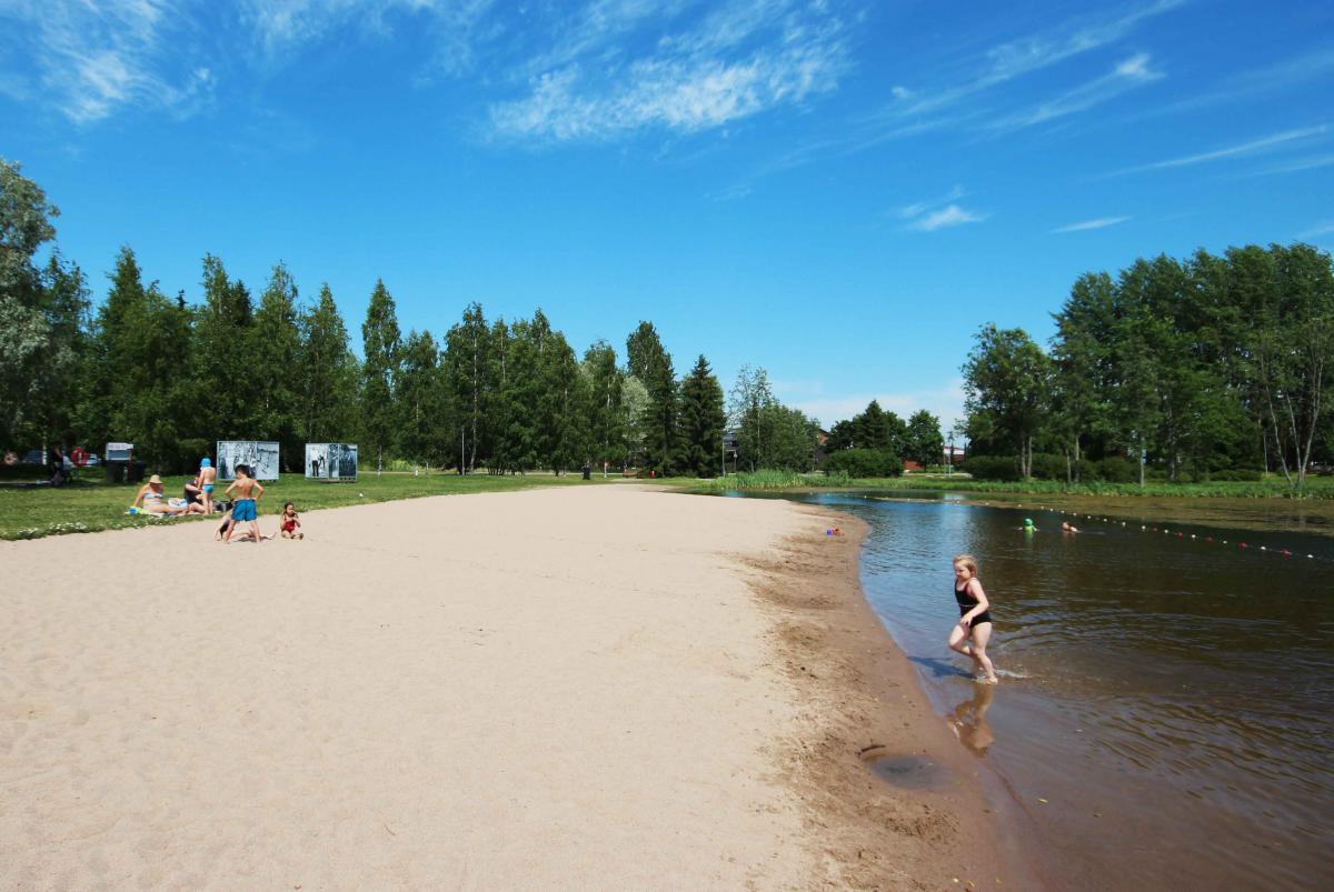 Jokelan koulukeskuksen uimaranta, Tuusula.