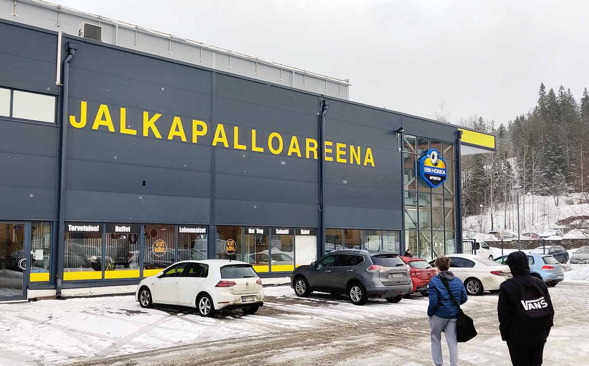 Keski-Espoon jalkapalloareena