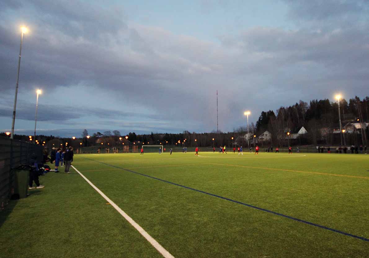 Vanttilan tekonurmi, Espoo.